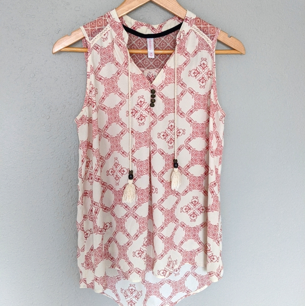 High-low Burgundy & White Patterned Tank